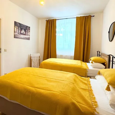 Newcityhome - - 3 Zi - Garden Flora - Urban Appartement