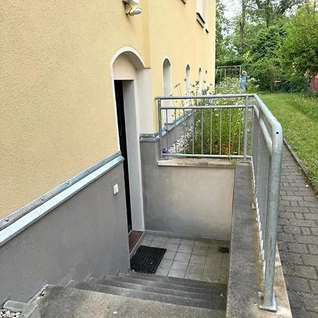 - 3 Zi - Garten Lejlighed *