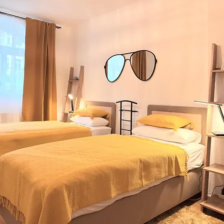 Newcityhome - - 3 Zi - Garden Flora - Urban Apartament Drezno